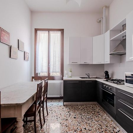 Ca' Luciano, Wonderful View Apartment Венеция Екстериор снимка