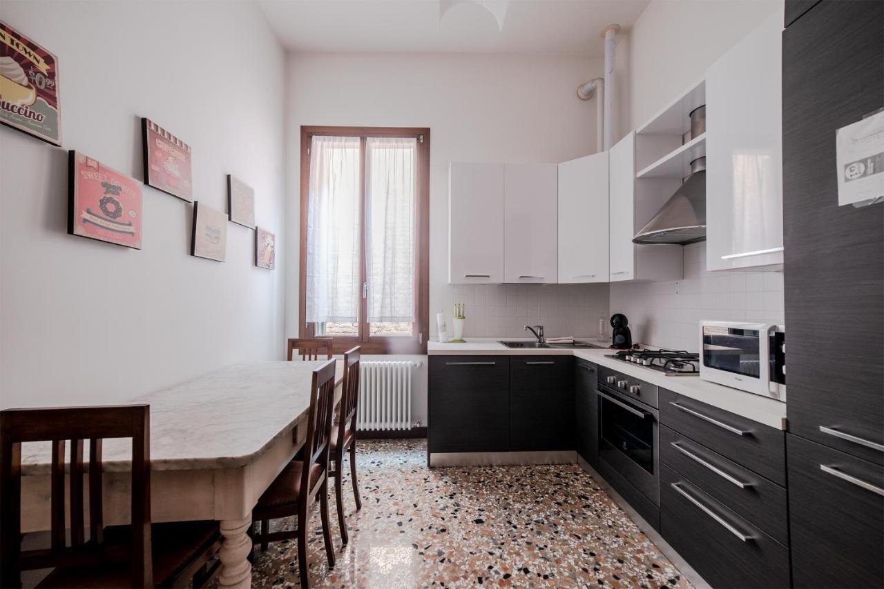 Ca' Luciano, Wonderful View Apartment Венеция Екстериор снимка